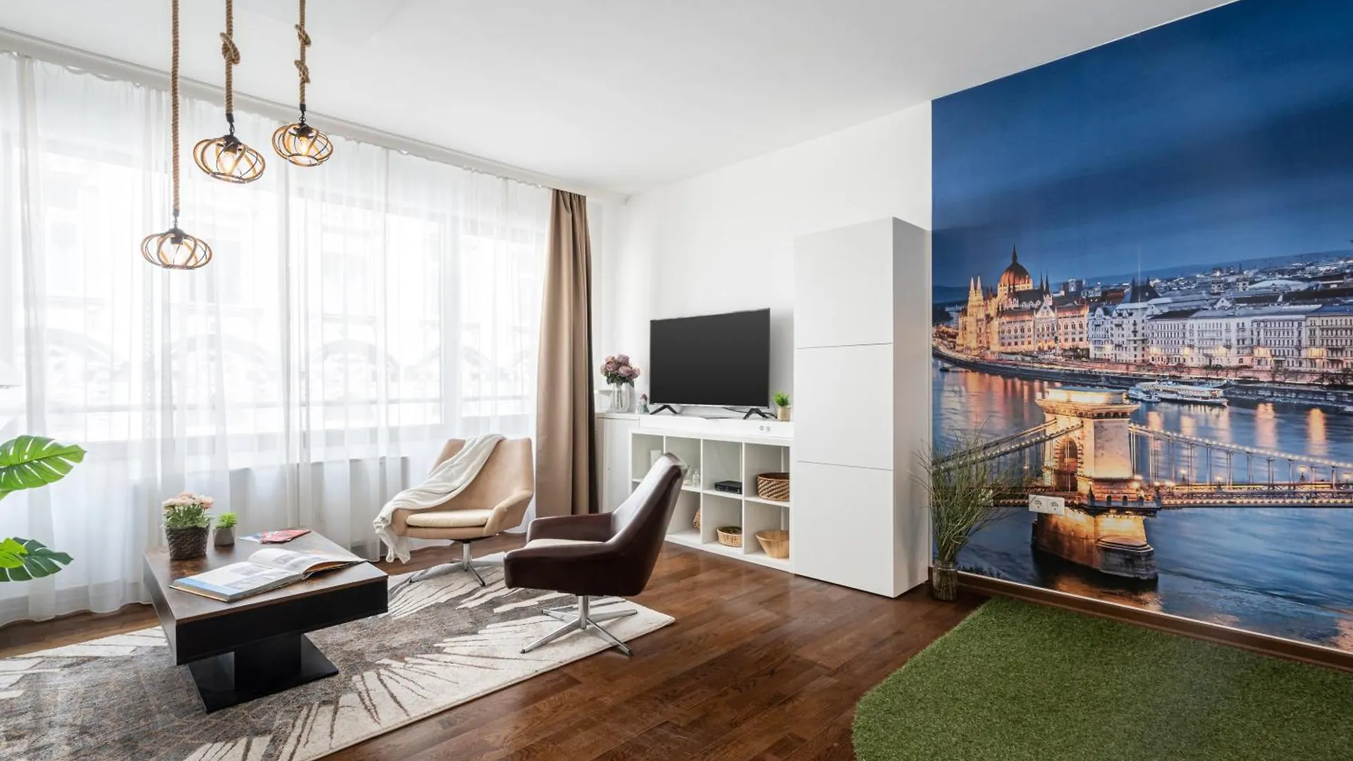 Apartment City Center Wellness Suites - Pool-Gym-Parking Budapest Hungary