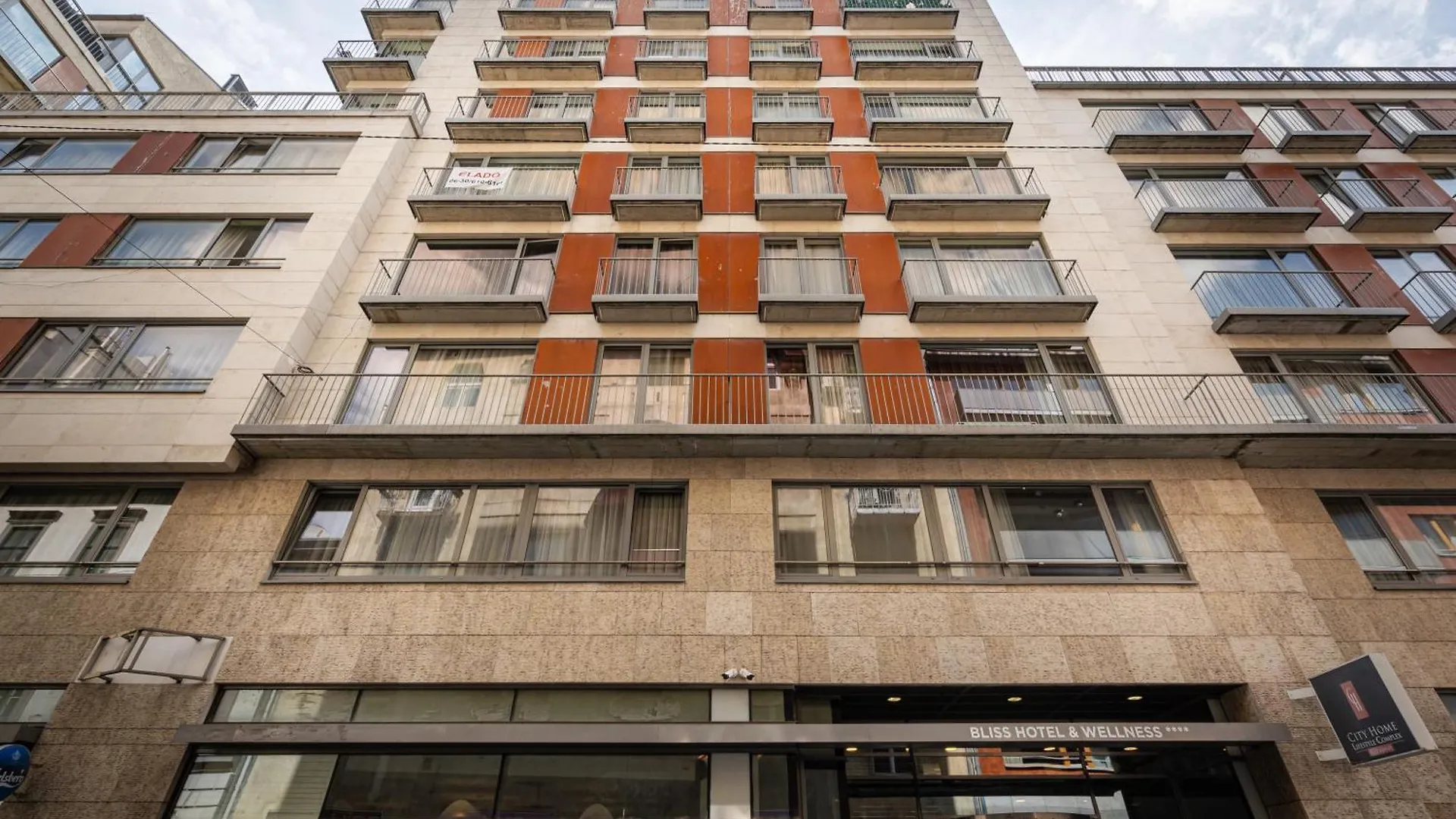 City Center Wellness Suites - Pool-Gym-Parking Budapest 0*,