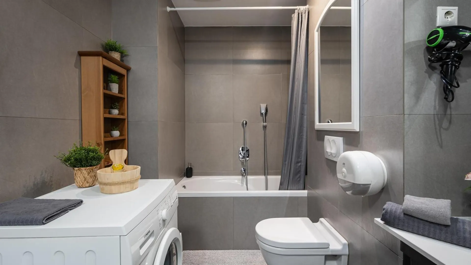 City Center Wellness Suites - Pool-Gym-Parking Budapest Ungarn